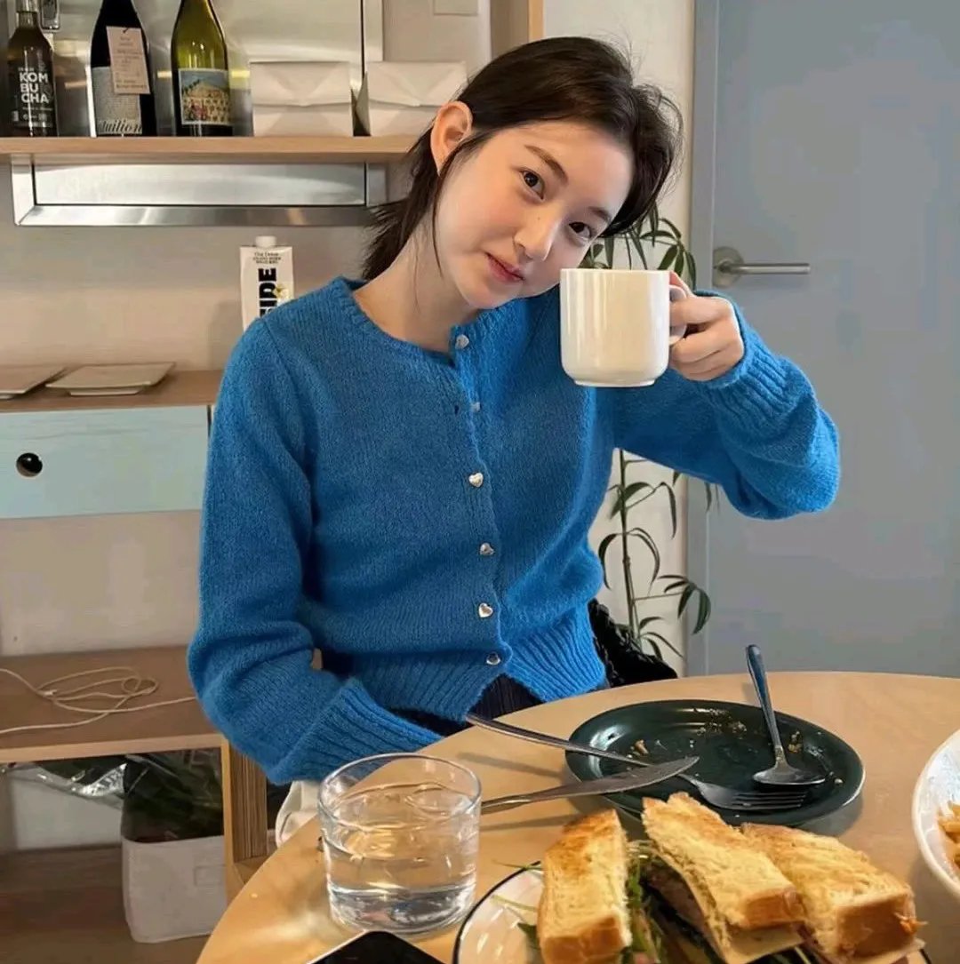 金光松美的四块石板
